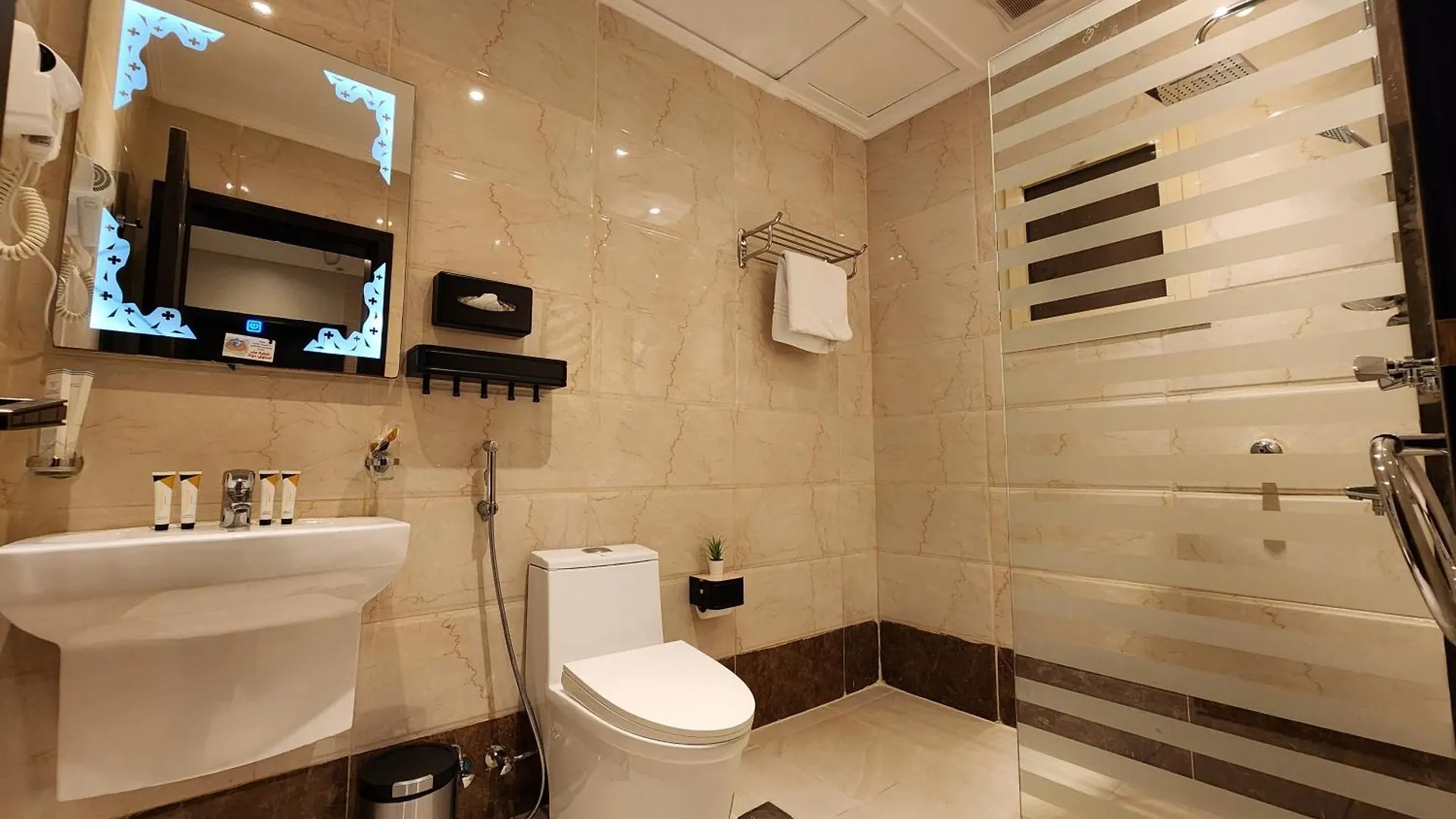 Rasis Park Hotel Jeddah 4*,  Saudi Arabia